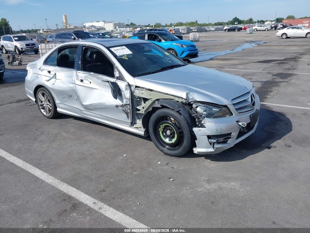 2013 MERCEDES-BENZ C 300 SPORT 4MATIC