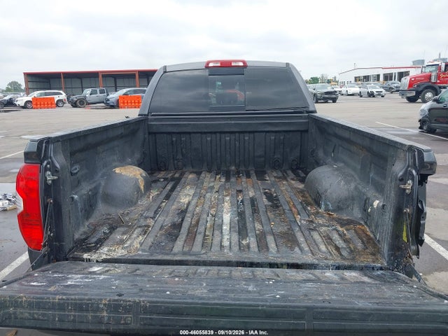 2018 TOYOTA TUNDRA SR5 5.7L V8 17