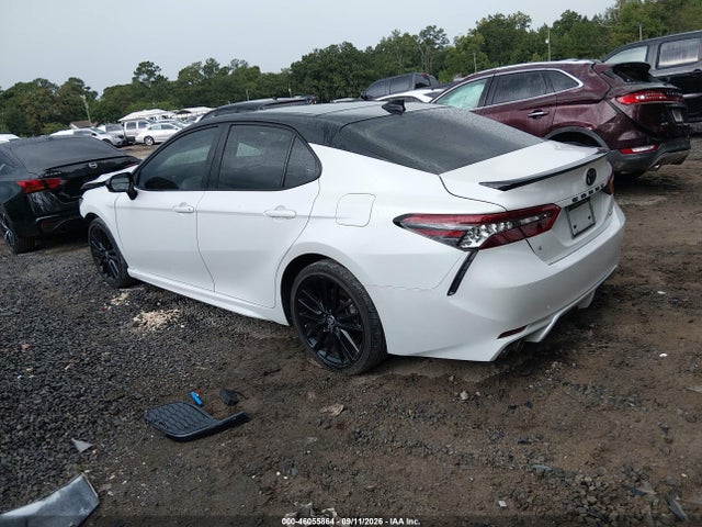 2023 TOYOTA CAMRY XSE 3
