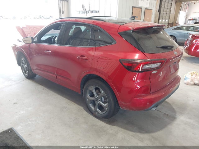 2023 FORD ESCAPE ST-LINE 3