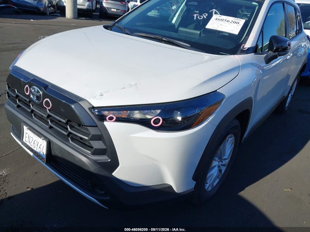 2026 TOYOTA COROLLA CROSS LE 12