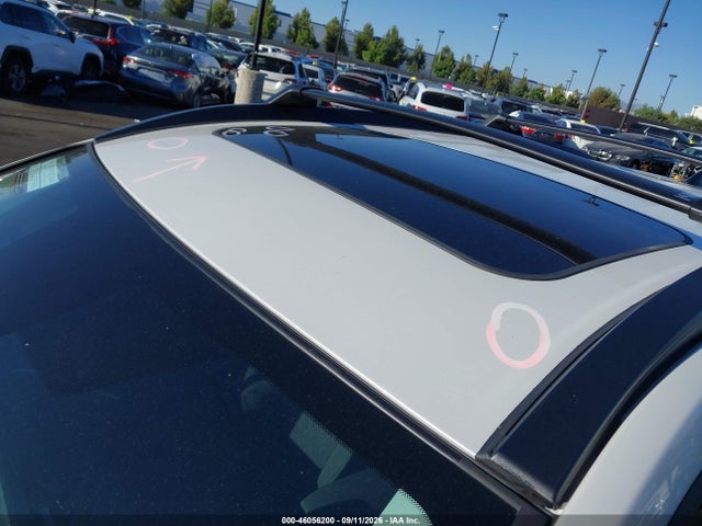 2026 TOYOTA COROLLA CROSS LE 18