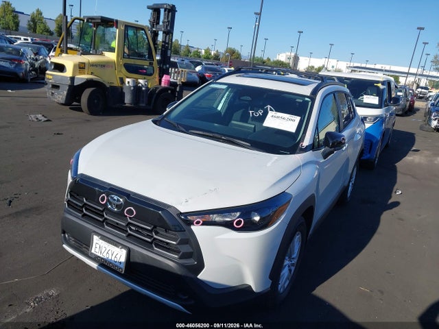 2026 TOYOTA COROLLA CROSS LE 6