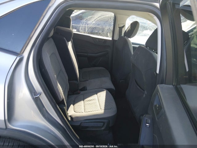 2022 FORD ESCAPE SE 8