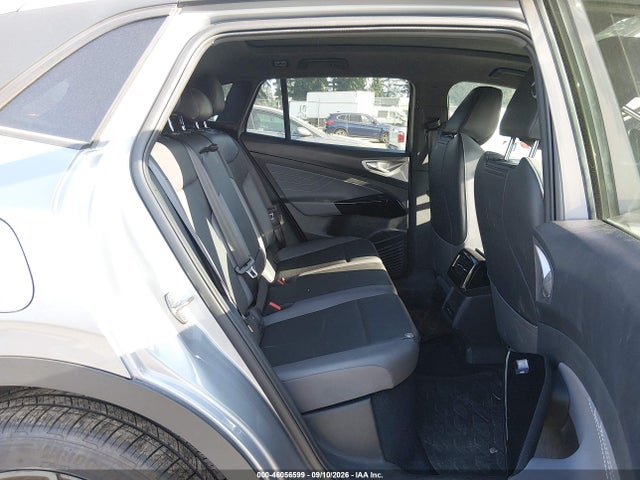 2023 VOLKSWAGEN ID.4 AWD PRO S 8