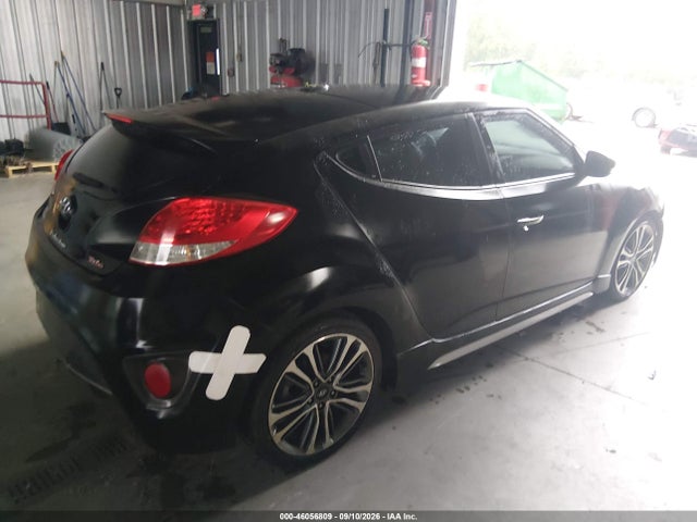 صورة 4 لـ 2016 Hyundai VELOSTER TURBO