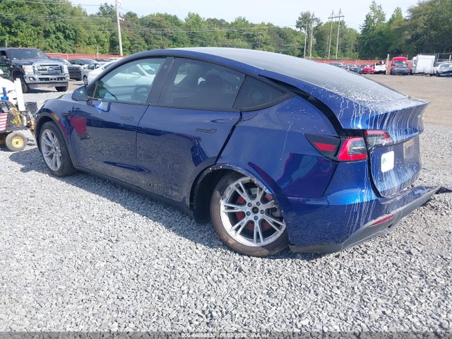 2021 TESLA MODEL Y LONG RANGE DUAL MOTOR ALL-WHEEL DRIVE 3