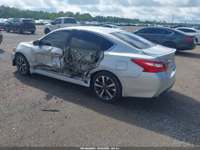 2016 Nissan ALTIMA 3.5 SR 照片 3