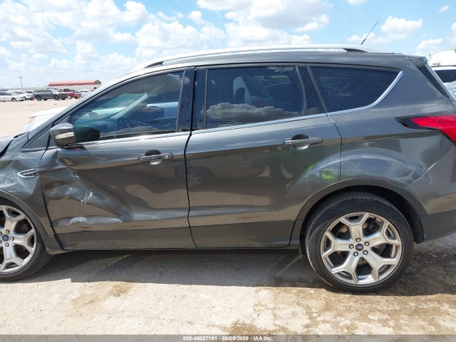 2019 FORD ESCAPE TITANIUM 14