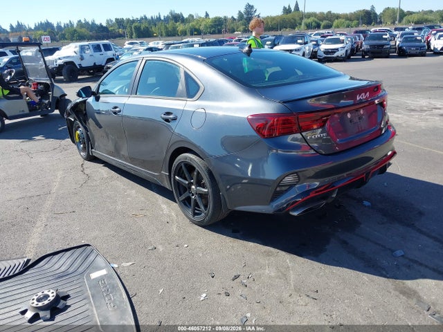2023 KIA FORTE GT 3