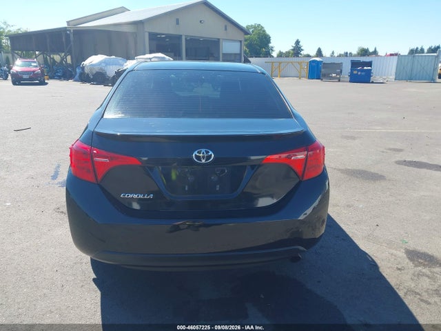 2017 TOYOTA COROLLA SE 16