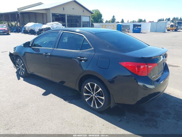 2017 TOYOTA COROLLA SE 3