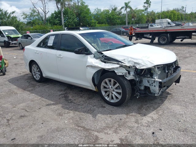 2012 TOYOTA CAMRY XLE