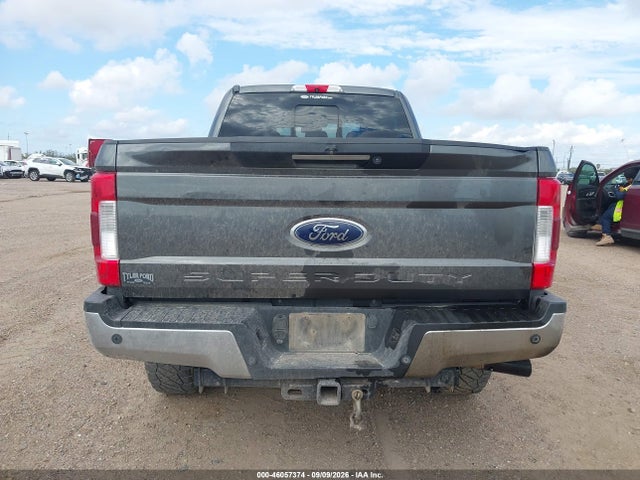 2019 FORD F-250 LARIAT 16