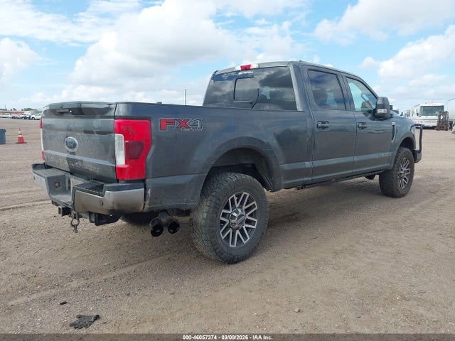 2019 FORD F-250 LARIAT 4