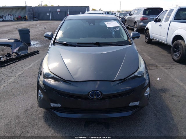 صورة 13 لـ 2016 Toyota PRIUS THREE TOURING