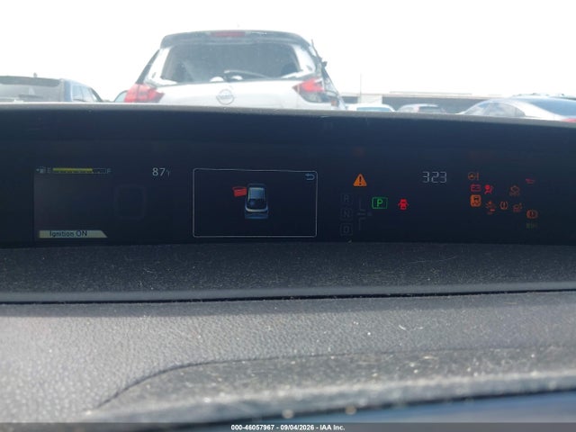 2019 TOYOTA PRIUS LE 7