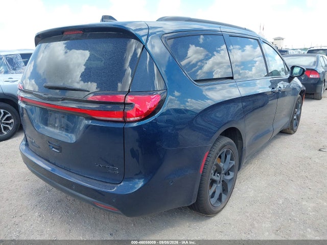 2023 CHRYSLER PACIFICA LIMITED AWD 4