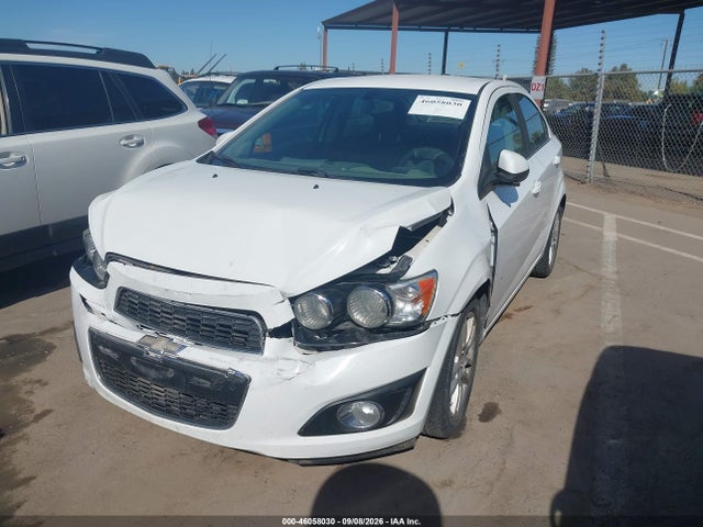 صورة 2 لـ 2016 Chevrolet SONIC LT AUTO