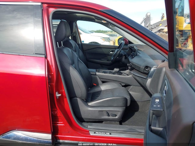 2021 NISSAN ROGUE PLATINUM INTELLIGENT AWD 5