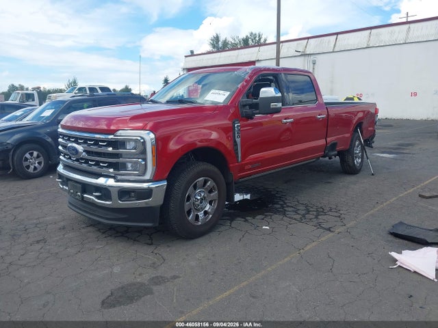 2023 FORD F-350 LARIAT 2