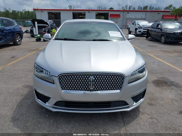 2017 LINCOLN MKZ PREMIERE 13