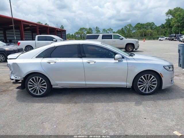 2017 LINCOLN MKZ PREMIERE 14