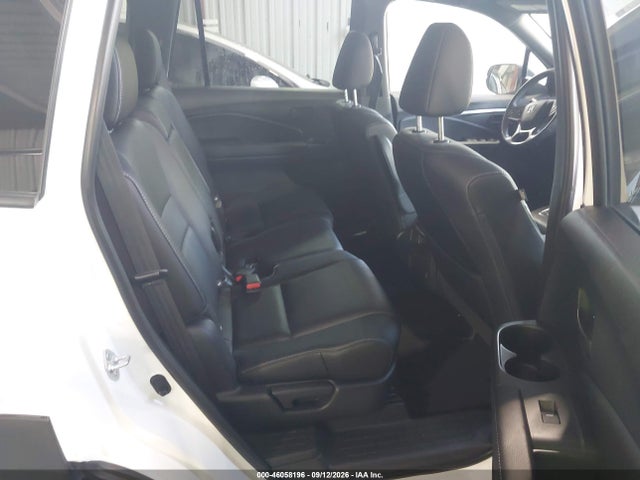 2022 HONDA PASSPORT AWD EX-L 8