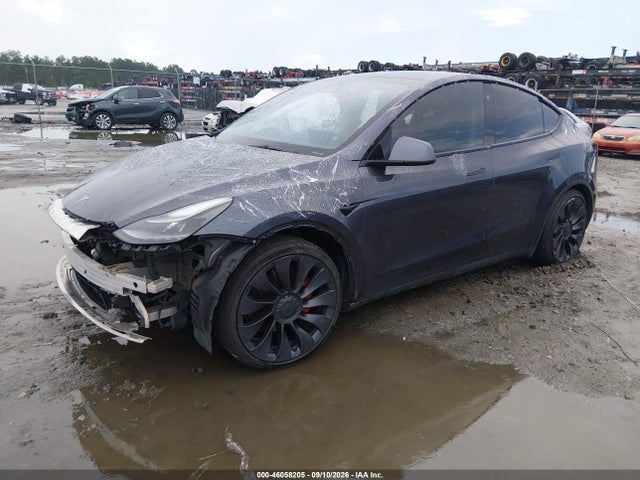 2022 TESLA MODEL Y PERFORMANCE DUAL MOTOR ALL-WHEEL DRIVE 2