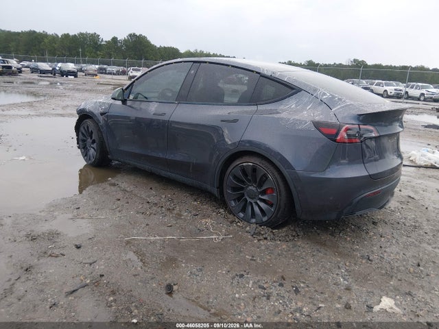 2022 TESLA MODEL Y PERFORMANCE DUAL MOTOR ALL-WHEEL DRIVE 3