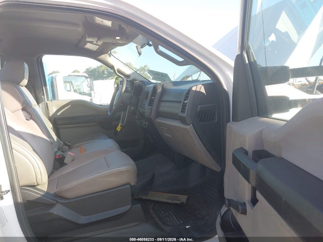 2017 FORD F-550 CHASSIS XL 6