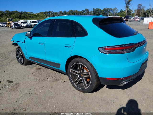 2021 PORSCHE MACAN 3