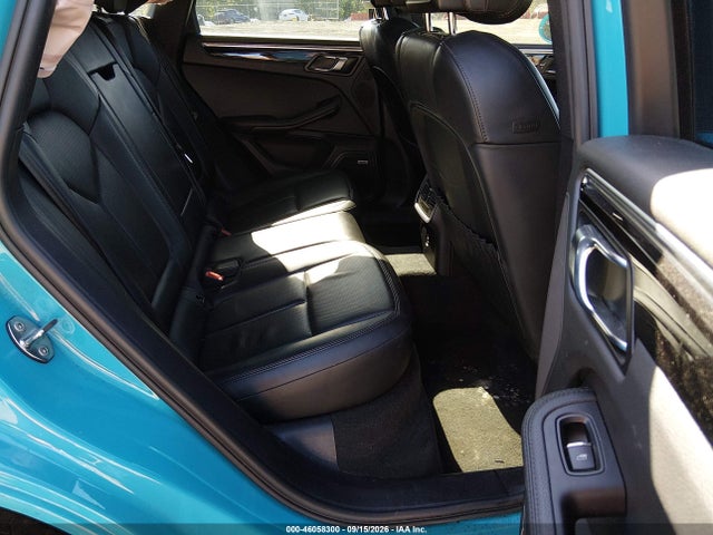 2021 PORSCHE MACAN 8