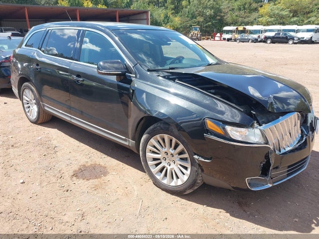 2010 LINCOLN MKT 