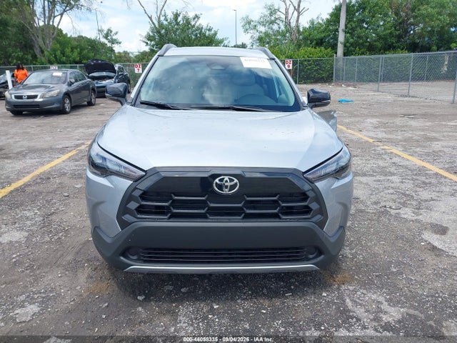 2026 TOYOTA COROLLA CROSS LE 12