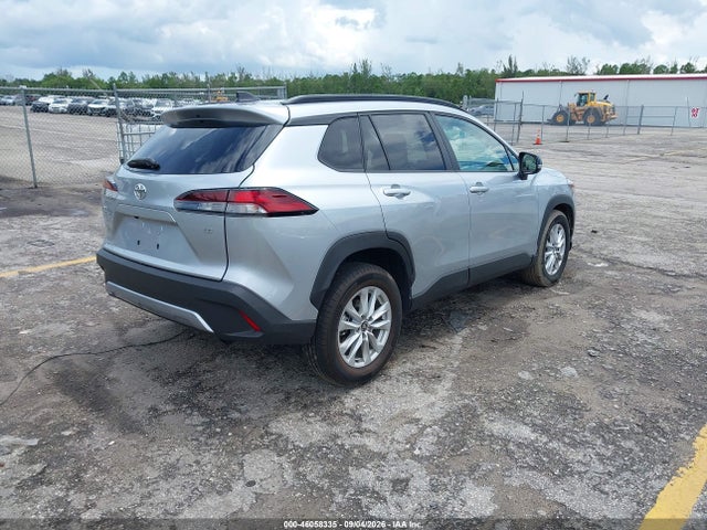2026 TOYOTA COROLLA CROSS LE 4