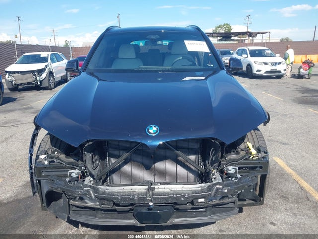 2025 BMW X5 PHEV XDRIVE50E 13