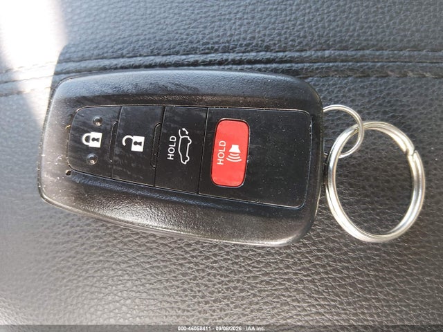 2021 TOYOTA RAV4 XLE PREMIUM 11