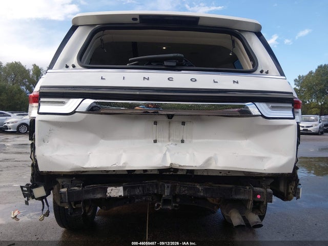 2023 LINCOLN NAVIGATOR BLACK LABEL 6