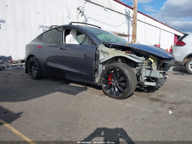 2022 TESLA MODEL Y PERFORMANCE DUAL MOTOR ALL-WHEEL DRIVE
