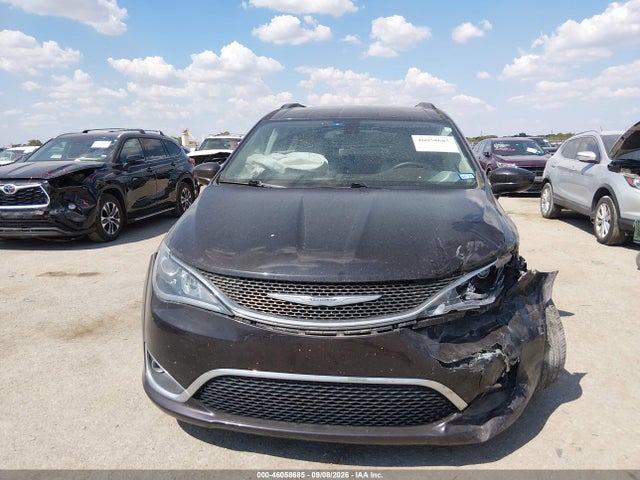 2017 CHRYSLER PACIFICA TOURING-L 12