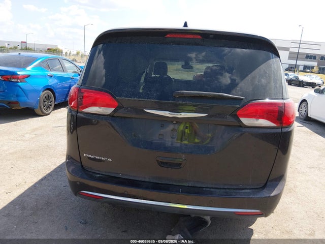 2017 CHRYSLER PACIFICA TOURING-L 16