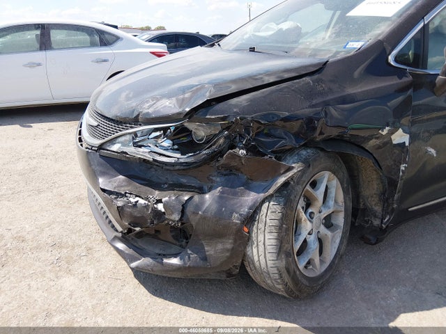 2017 CHRYSLER PACIFICA TOURING-L 6