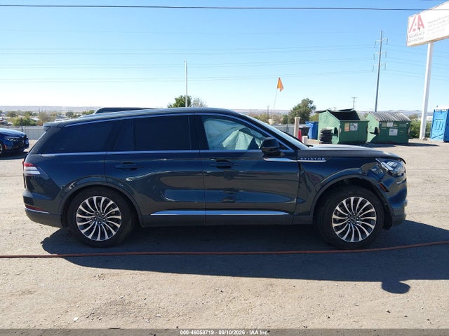 2022 LINCOLN AVIATOR RESERVE 13