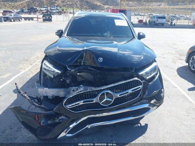 2026 MERCEDES-BENZ GLC 300 SUV 12