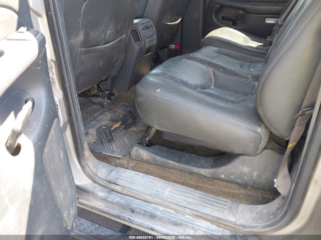 2003 Chevrolet AVALANCHE 1500 照片 8