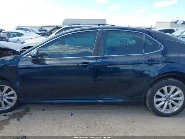 2019 TOYOTA CAMRY LE 15