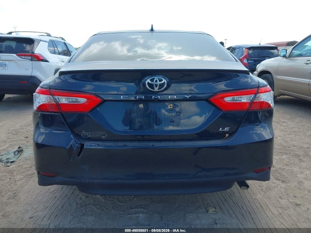 2019 TOYOTA CAMRY LE 17