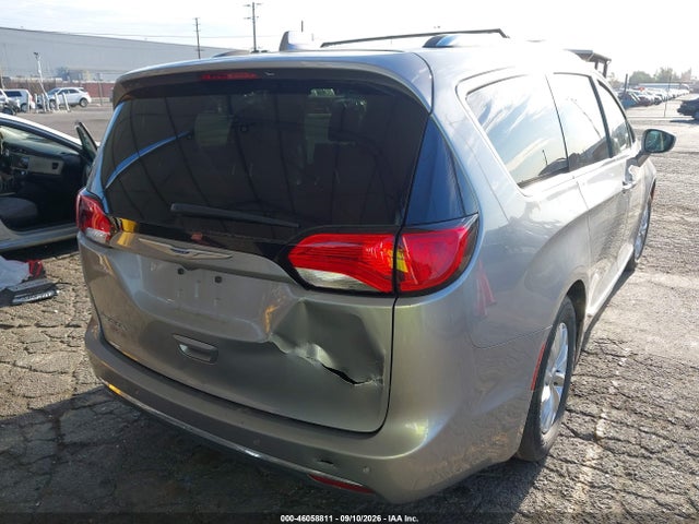 2018 CHRYSLER PACIFICA TOURING L 6