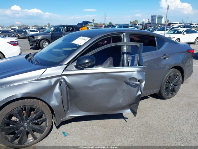 2022 NISSAN ALTIMA SR FWD 6